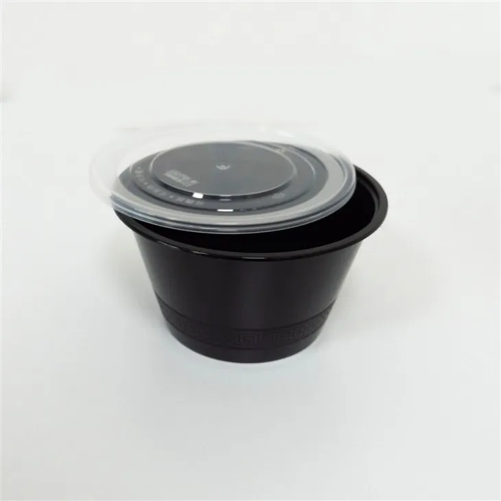Stackable Plastic Bowls - Space-Saving Design (4)